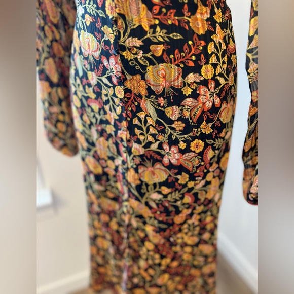 Minkpink Boho Dress with Sheer sleeves size small - Picture 5 of 8